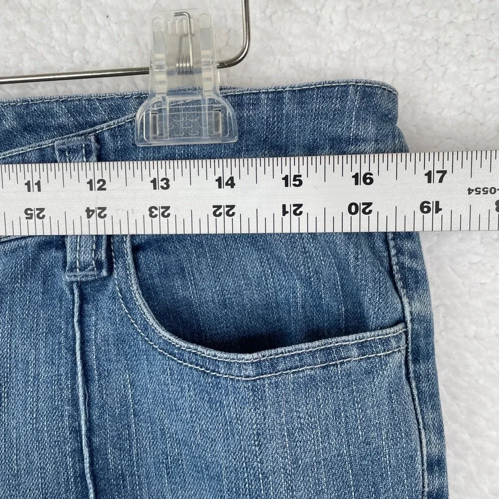 New York & Company Women Blue Pintuck Seam Flare Leg Jeans Size 10 Medium Wash - Picture 7 of 11